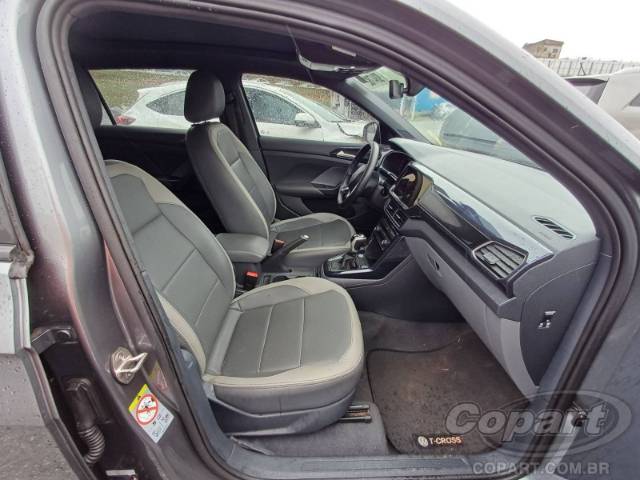 2022 VOLKSWAGEN T-CROSS 