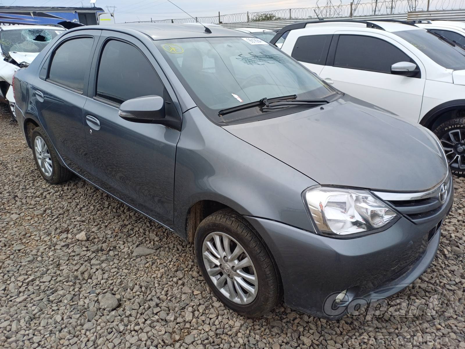 TOYOTA ETIOS SEDA XLS 1.5 16V 2015