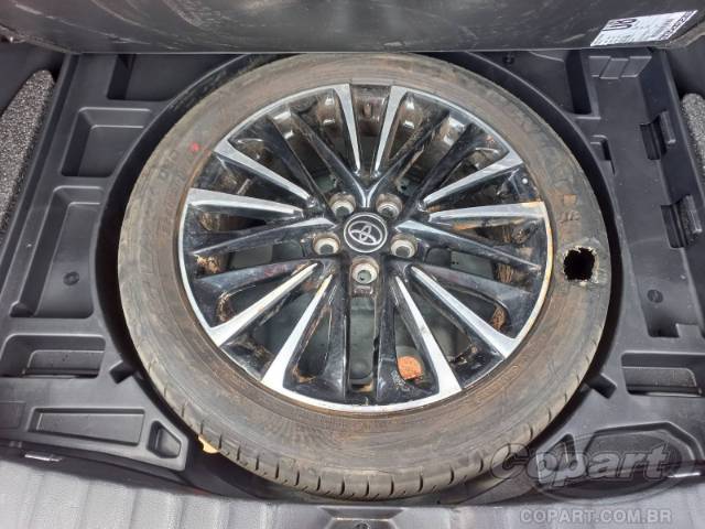 2026 TOYOTA COROLLA CROSS 