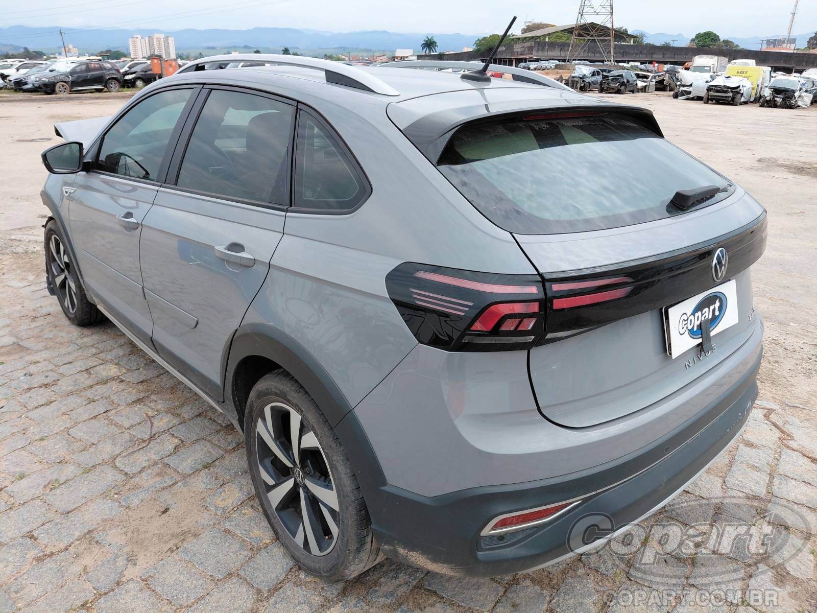 Foto 3: 2023 VOLKSWAGEN NIVUS