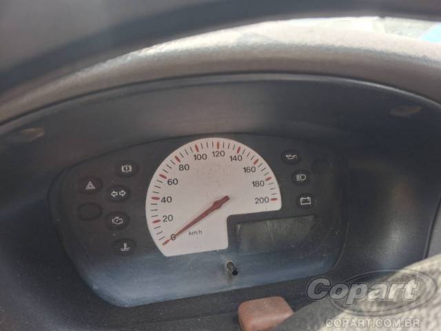 2001 CHEVROLET CELTA 