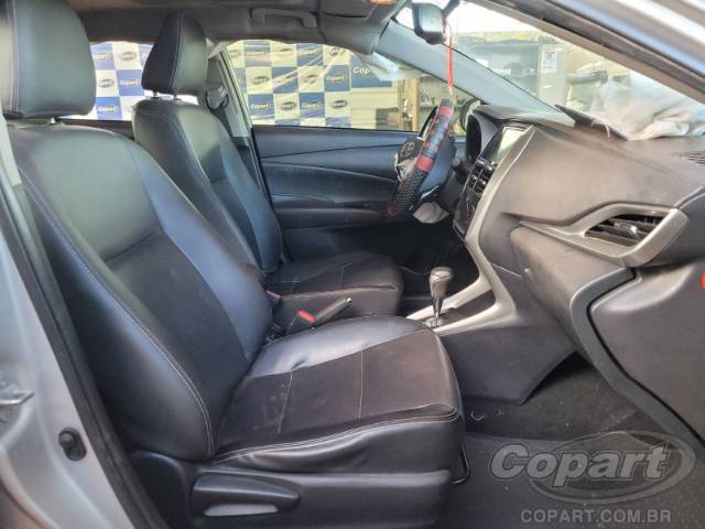 2020 TOYOTA YARIS SEDA 