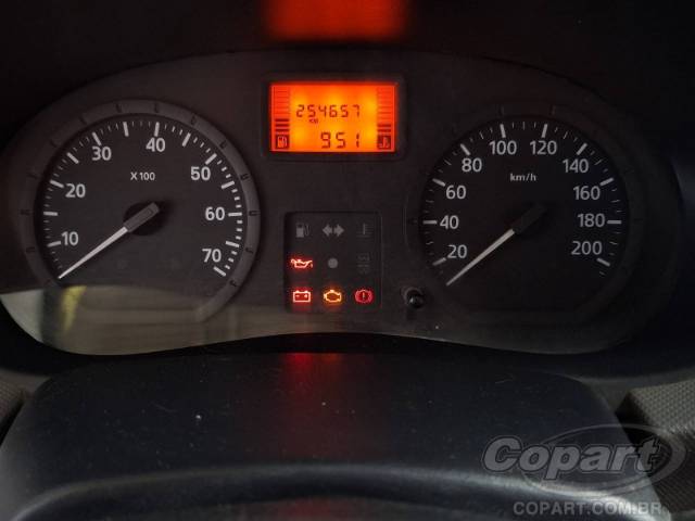 2011 RENAULT SANDERO 