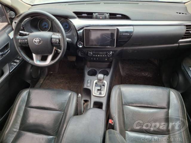 2017 TOYOTA HILUX CD 