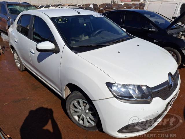 2017 RENAULT LOGAN 
