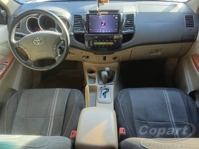 2010 TOYOTA HILUX SW4 