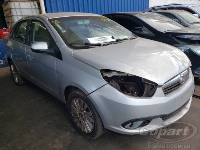 2015 FIAT GRAND SIENA 
