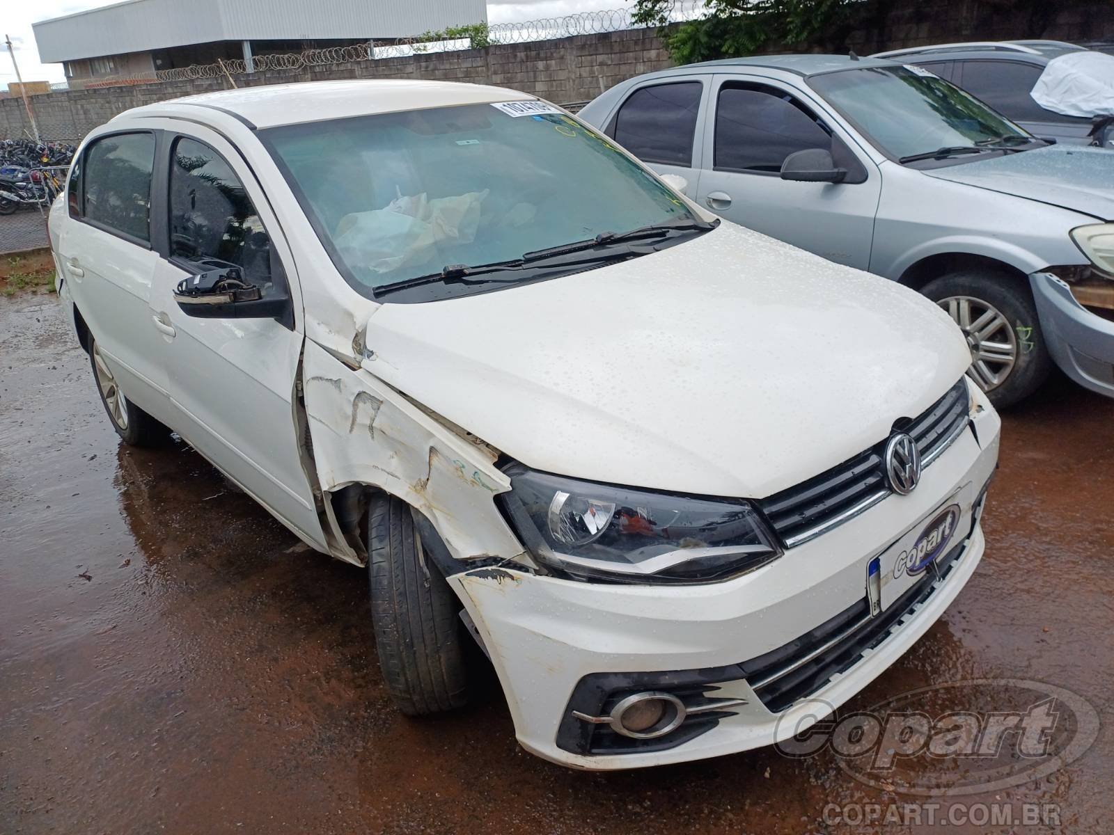 Veículo VW - VolksWagen Volkswagen VOLKSWAGEN VOYAGE 2014 2014 em leilão