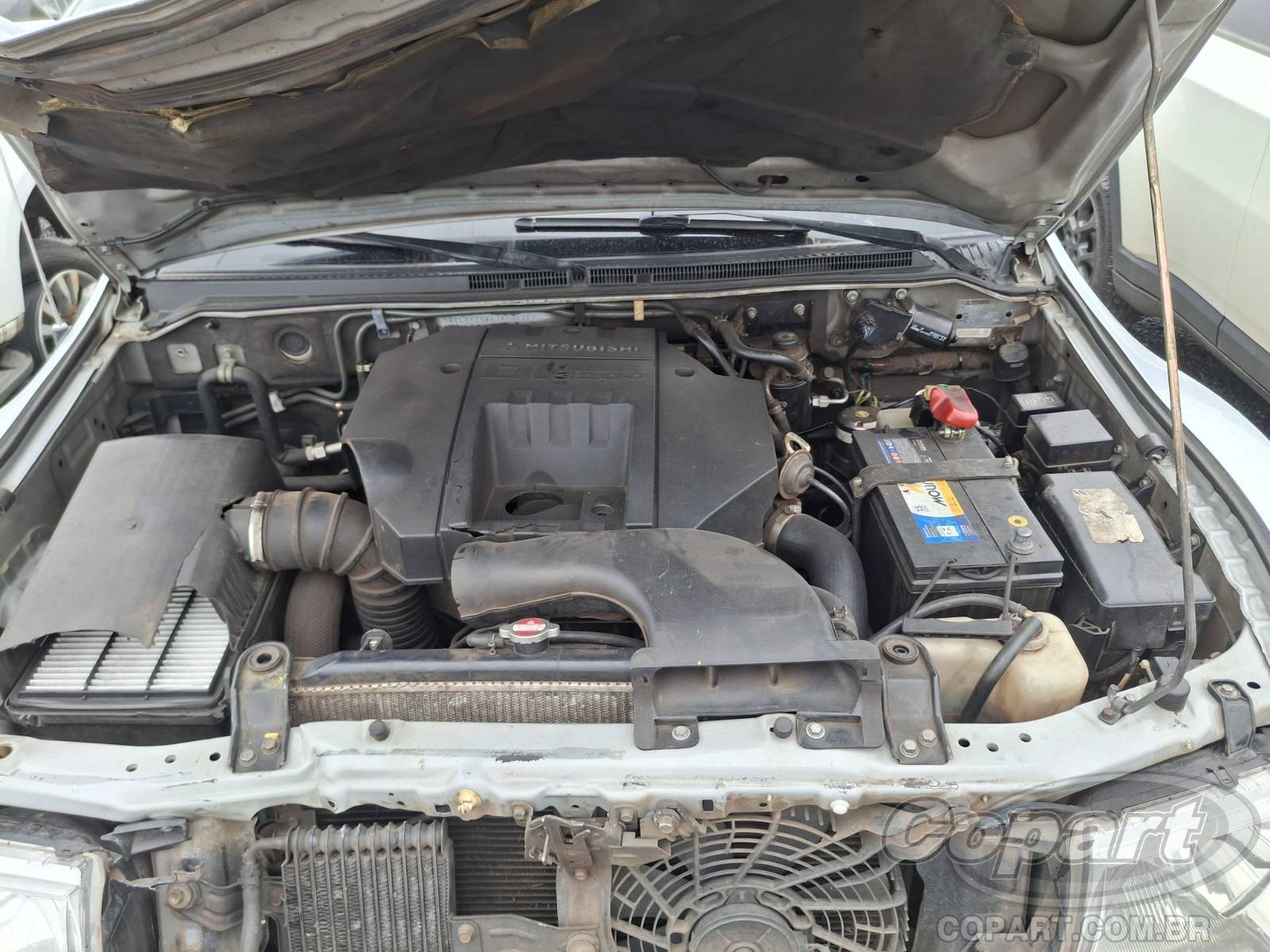 2004 MITSUBISHI PAJERO FULL — foto 7 de 11