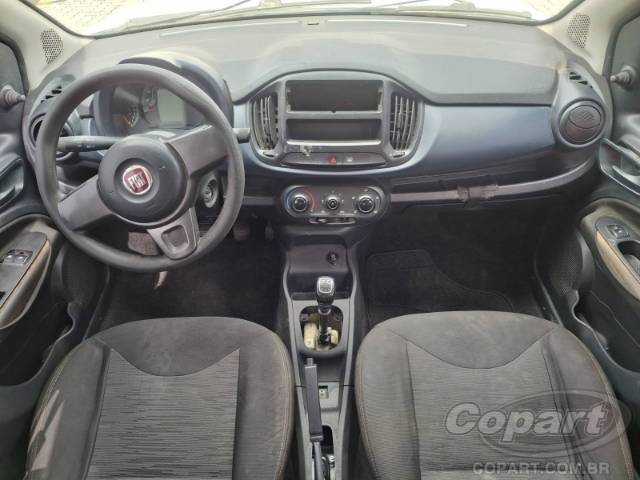 2021 FIAT UNO 