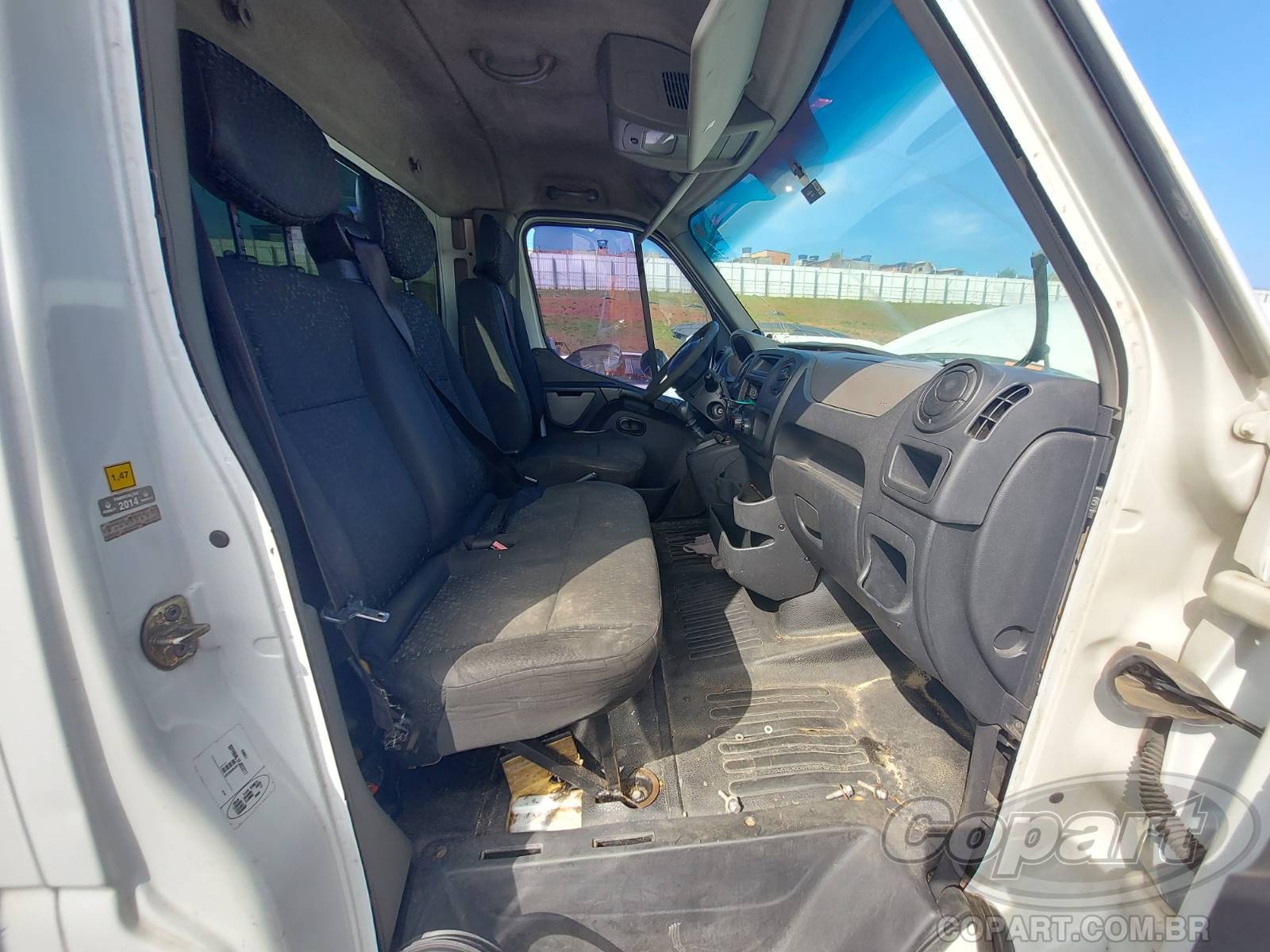 Foto 5: 2015 RENAULT MASTER CHASSI CABINE