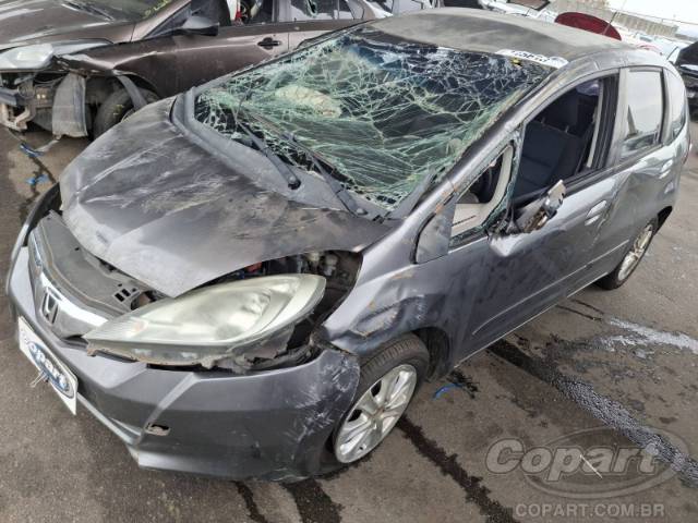2013 HONDA FIT 