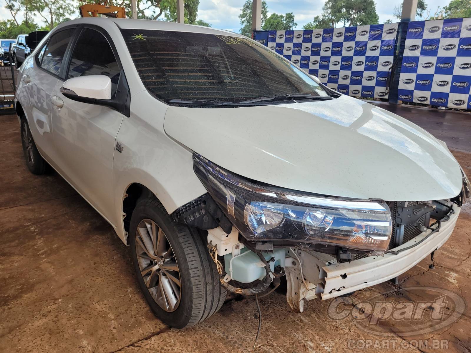 Veículo Toyota Corolla Toyota Corolla 2015 2.0 Flex 2015 em leilão