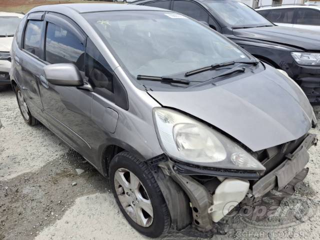 2011 HONDA FIT 