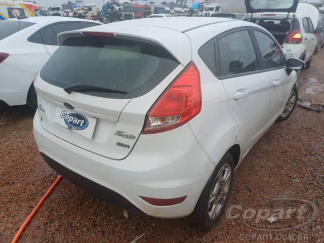 2015 FORD FIESTA 