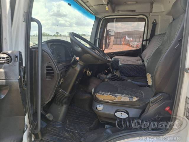 2010 MERCEDES BENZ ATEGO 