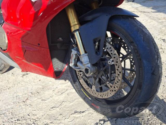 2024 DUCATI PANIGALE 