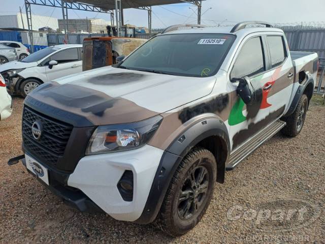 2025 NISSAN FRONTIER CD 
