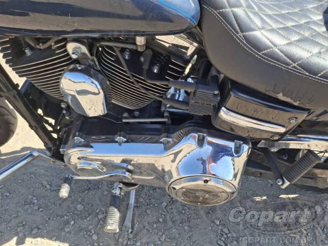 2009 HARLEY-DAVIDSON DYNA 