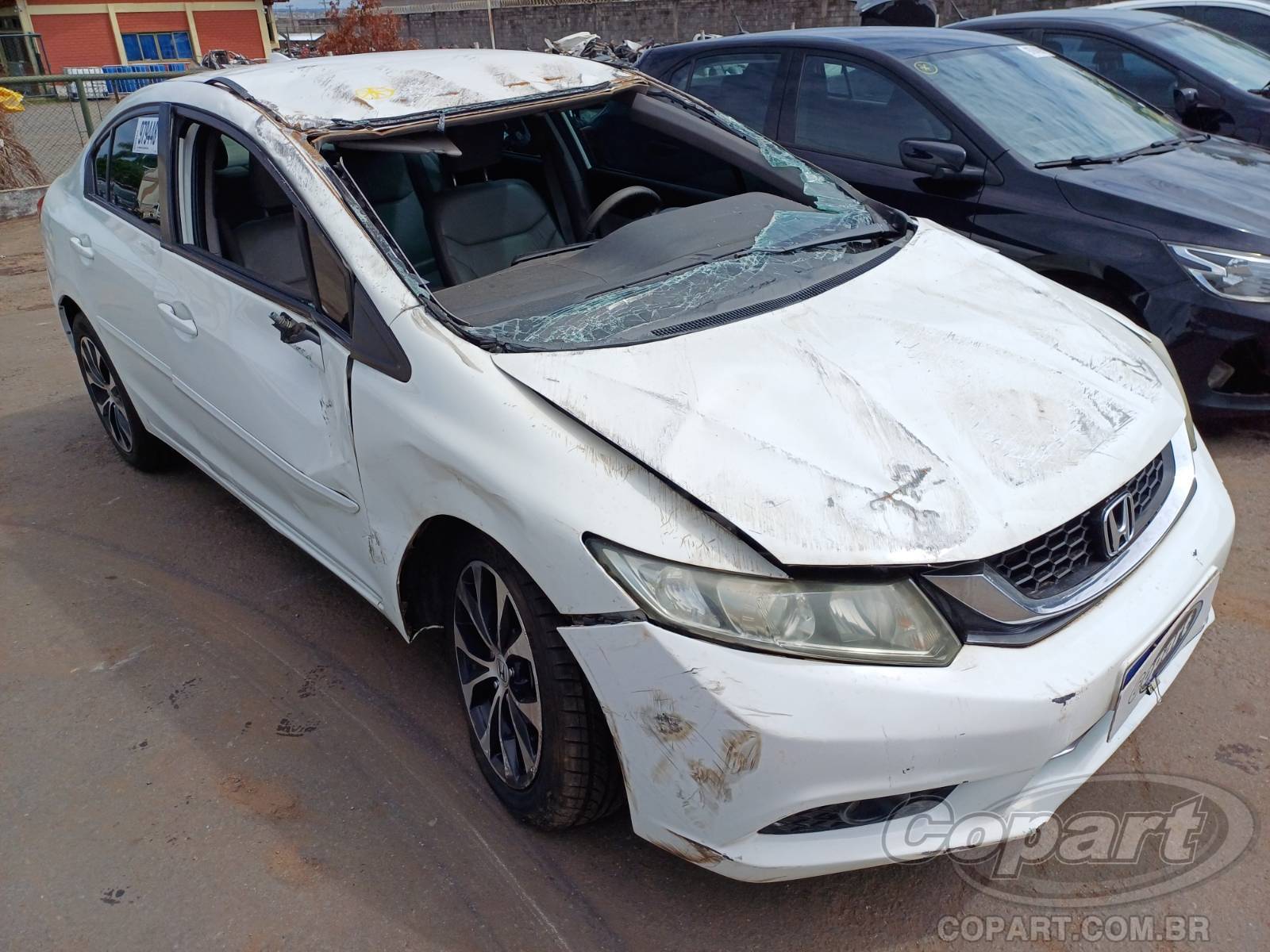 Veículo Honda Civic Honda Civic LXR 2.0 16V i-VTEC 2016 Médio Monta 2016 em leilão