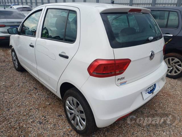2015 VOLKSWAGEN FOX 