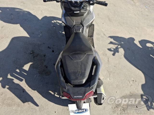 2025 HONDA ADV 