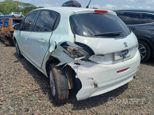 2017 PEUGEOT 208 