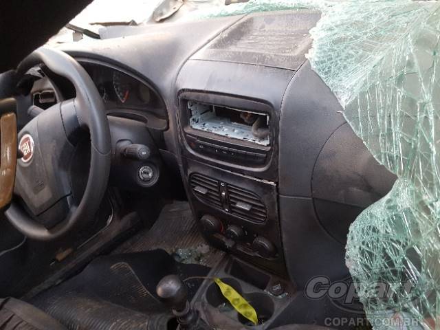 Foto 9 de 10: 2018 FIAT STRADA CE