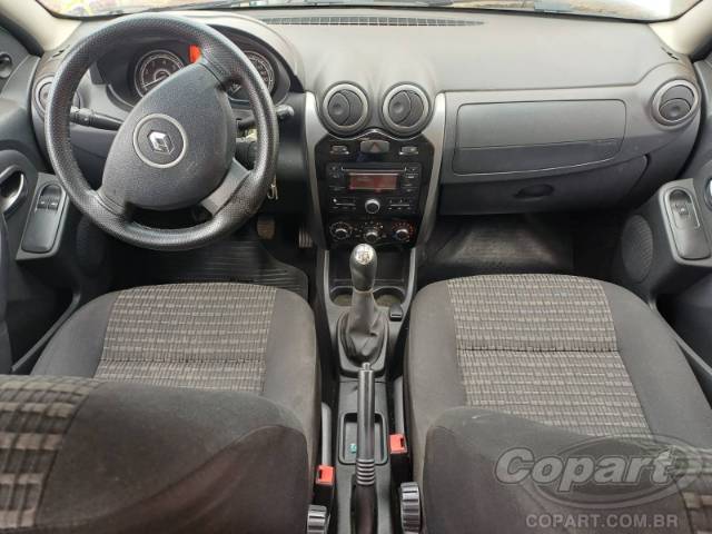 2013 RENAULT SANDERO 