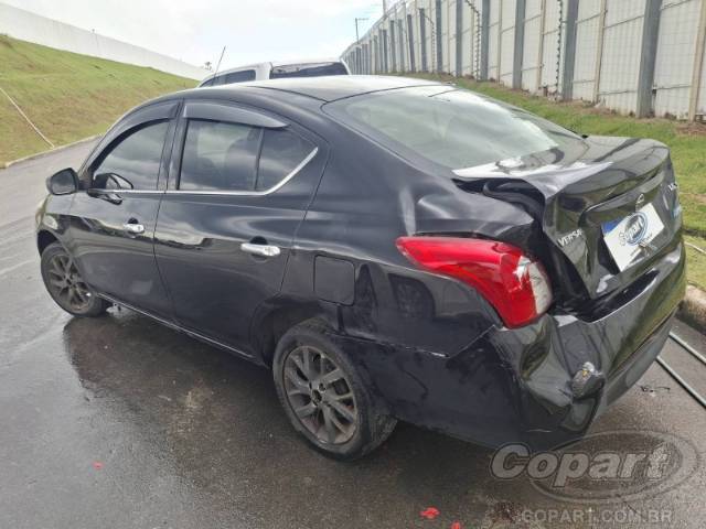 2017 NISSAN VERSA 