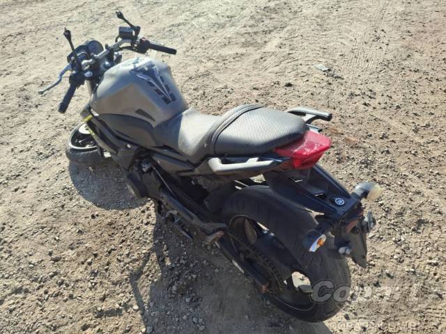 2013 YAMAHA XJ6 