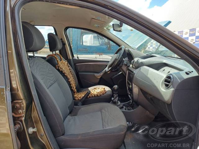 2014 RENAULT DUSTER 