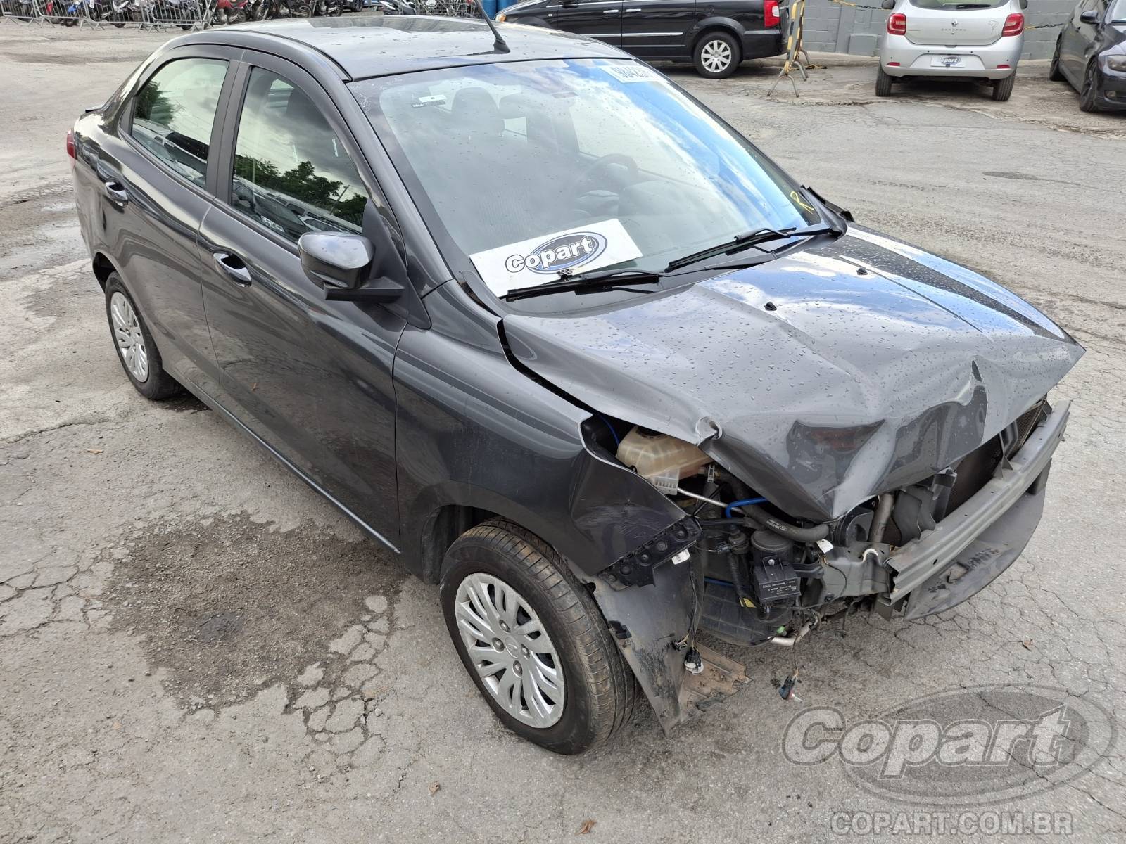 Veículo Ford Ka Ford Ka Sedan SE 1.0 12V TiVCT 2019 Médio Dano Frontal 2019 em leilão