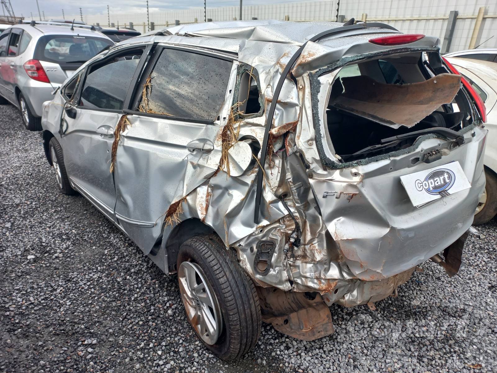 Foto 3: 2015 HONDA FIT