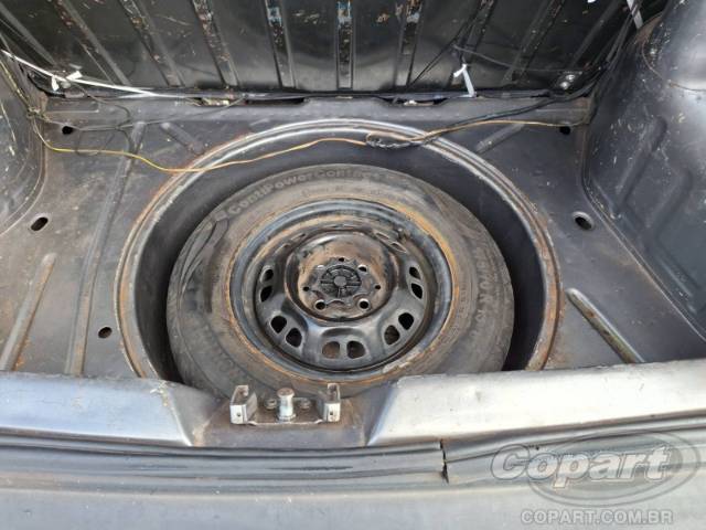 2005 VOLKSWAGEN GOL 
