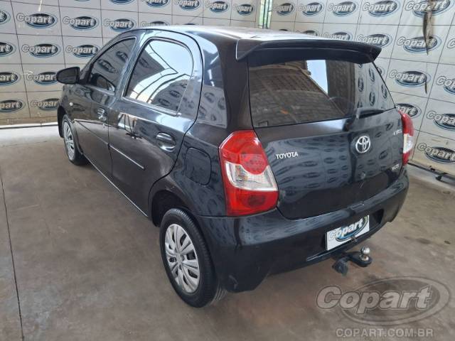 2015 TOYOTA ETIOS 
