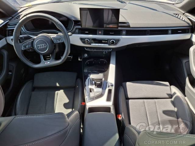 2023 AUDI A4 