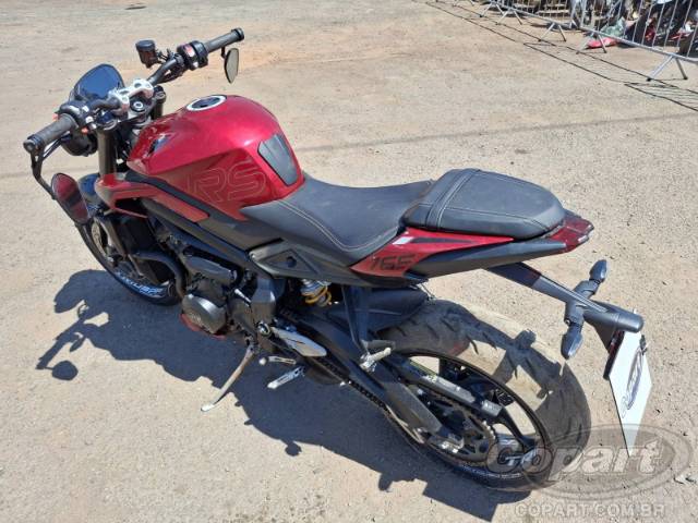 2024 TRIUMPH STREET TRIPLE 