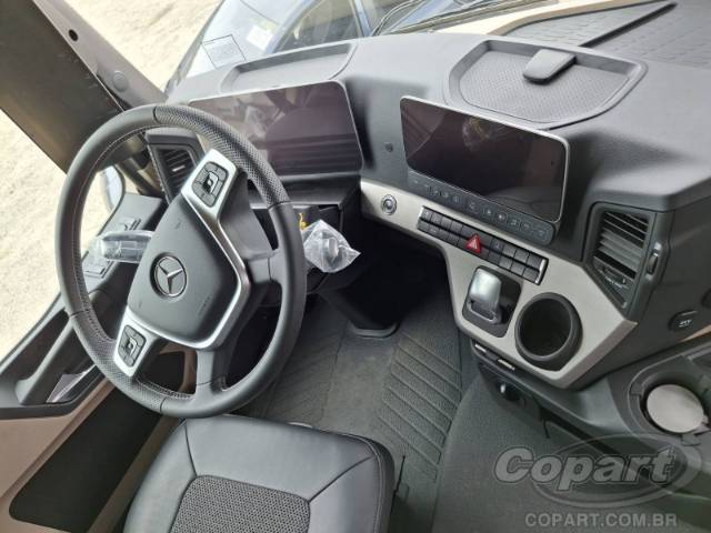 2025 MERCEDES-BENZ Actros 