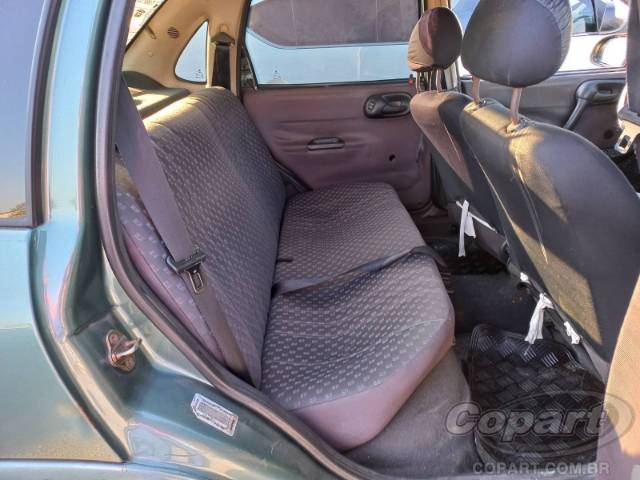 1999 CHEVROLET CORSA SEDAN 
