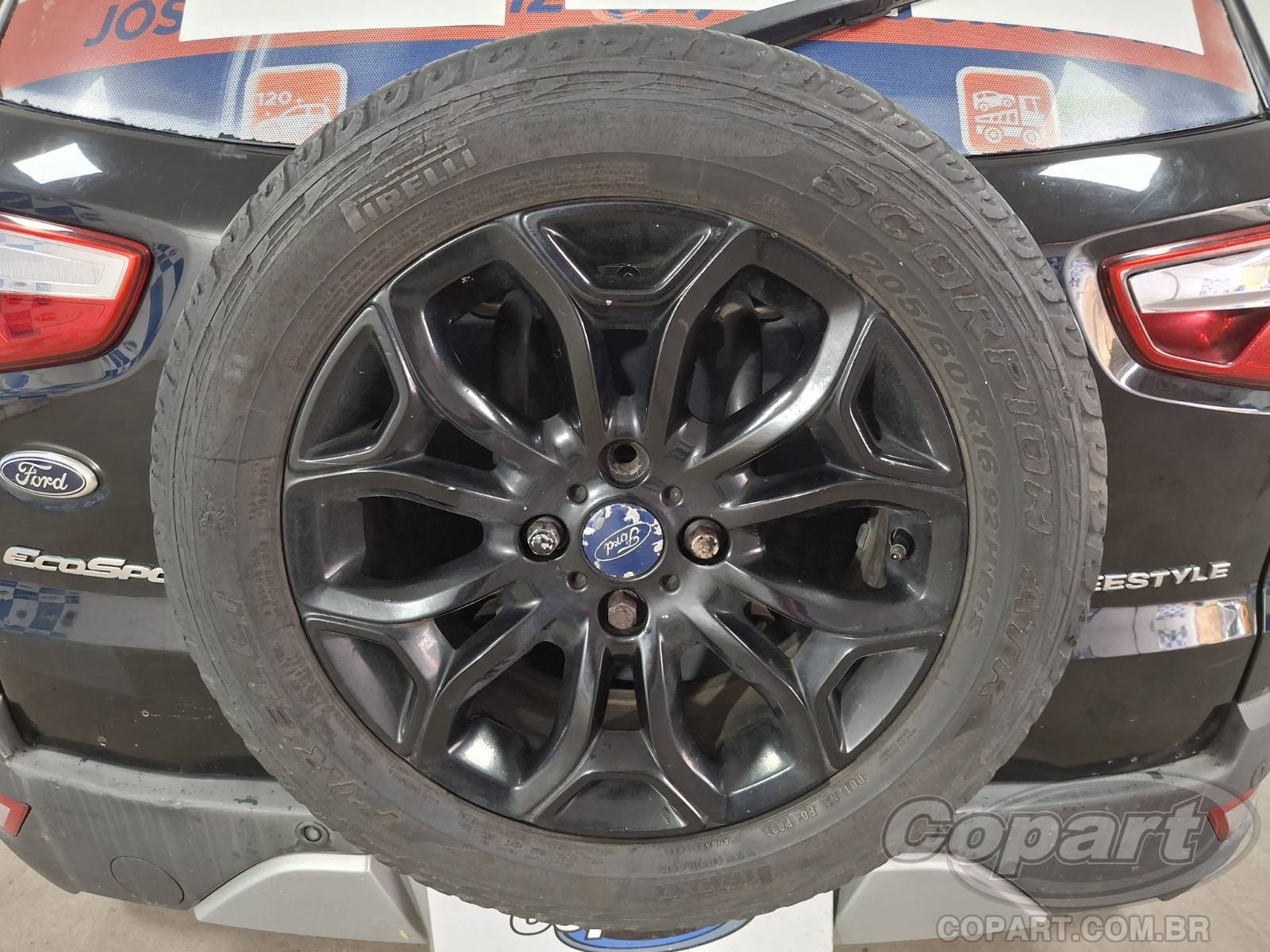 Foto 10 de 10: 2014 FORD ECOSPORT