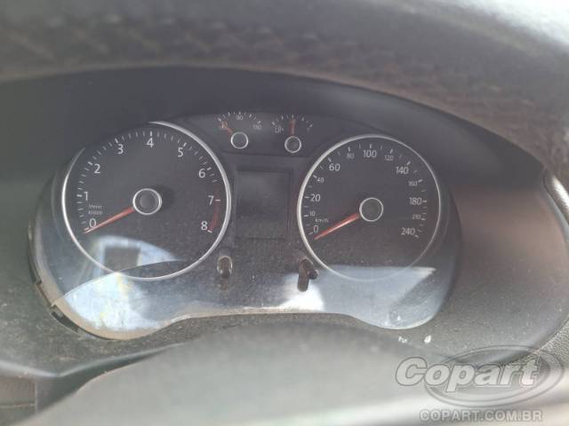 2015 VOLKSWAGEN SAVEIRO CD 