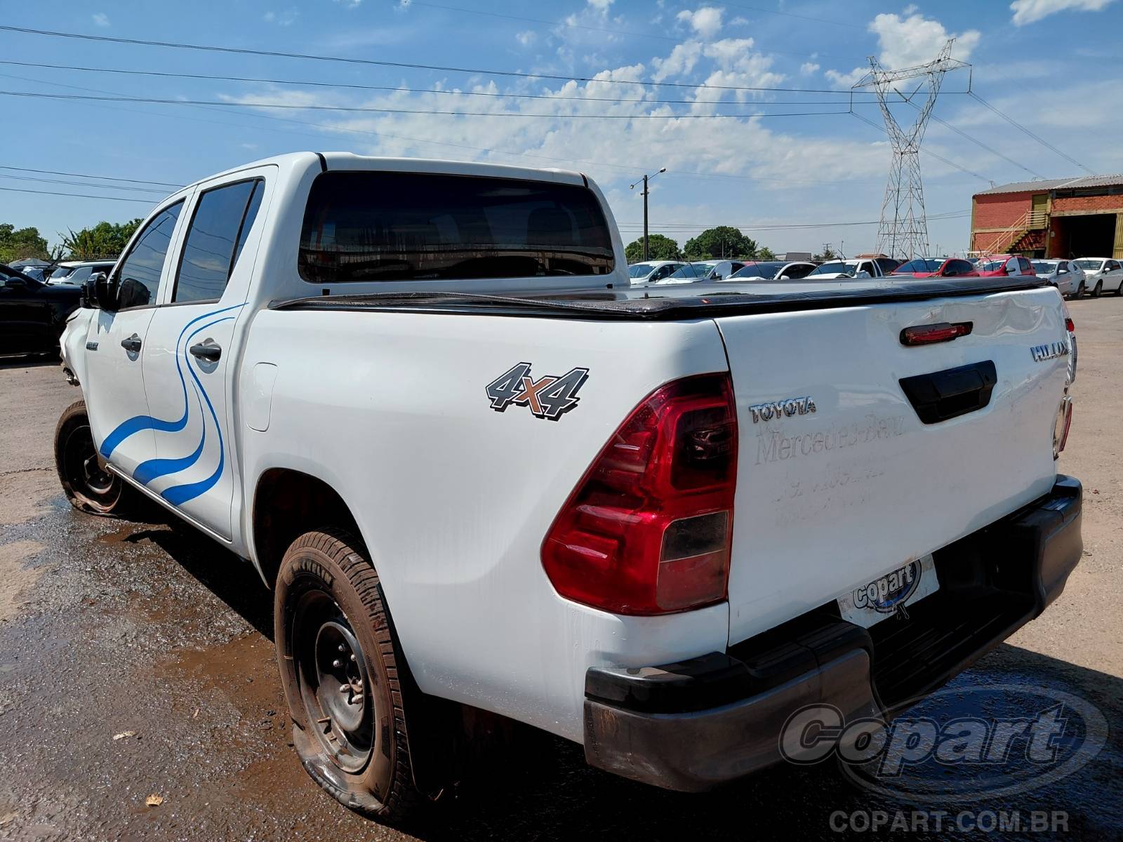 2025 TOYOTA HILUX CD — foto 3 de 11
