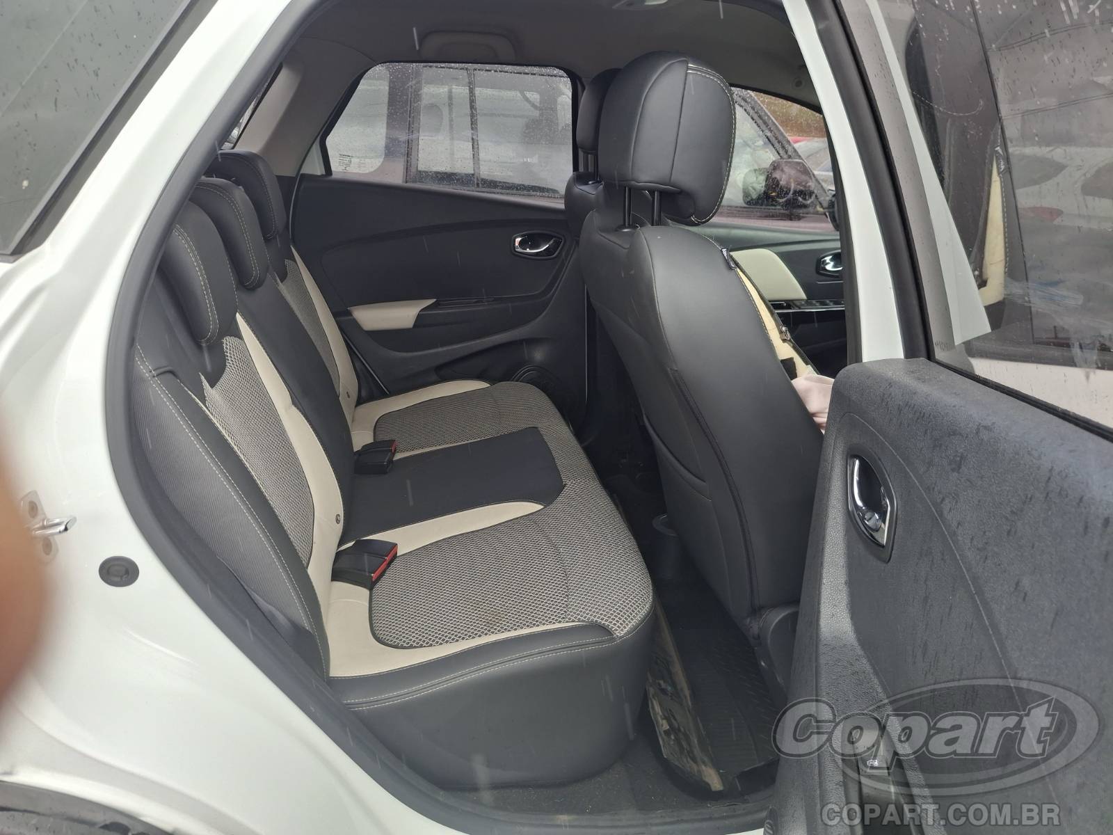 Foto 6 de 10: 2019 RENAULT CAPTUR