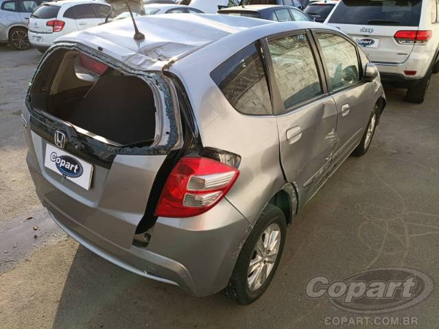 2014 HONDA FIT 