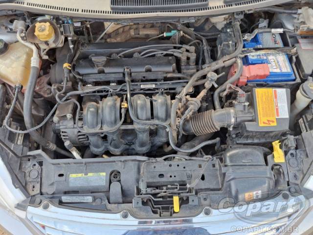 2011 FORD FIESTA SEDAN 