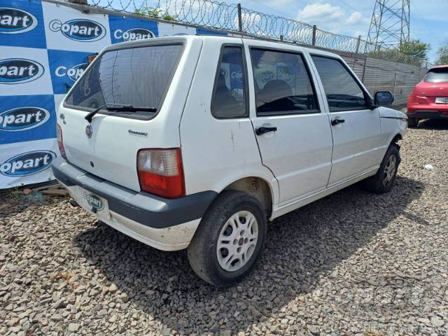 2013 FIAT UNO 