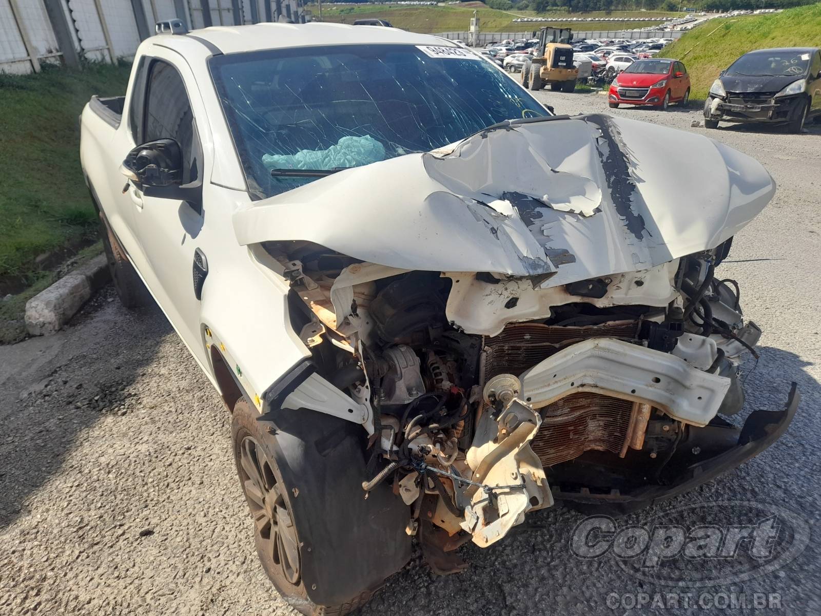 Veículo Fiat Strada Fiat Strada Freedom 1.3 Firefly 2022 Médio Colisão Frontal 2022 em leilão