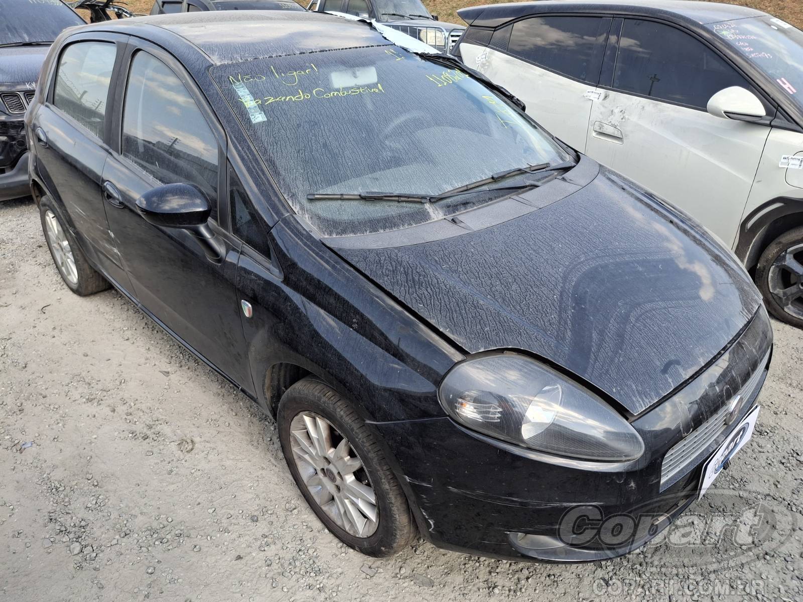 FIAT PUNTO 1.4 Fire 2012 Recuperável