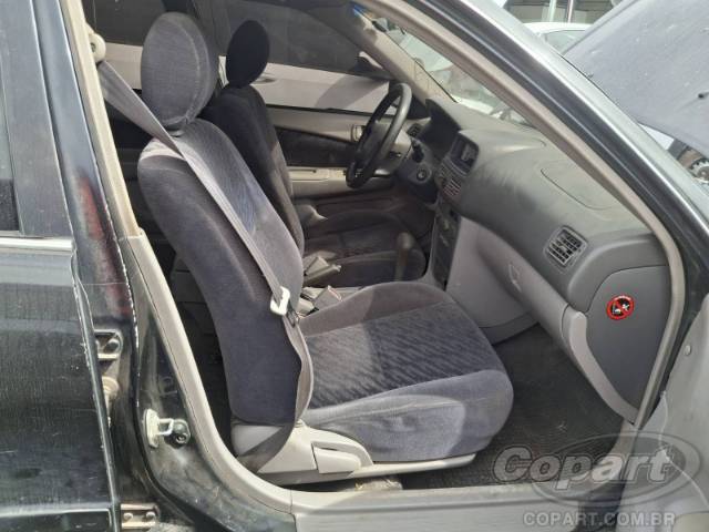 2001 TOYOTA COROLLA 